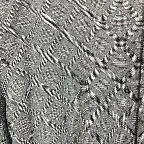Tommy Bahama Gray Diamond Button Down Shirt- 100% Silk- Size XLarge - Picture 4 of 4